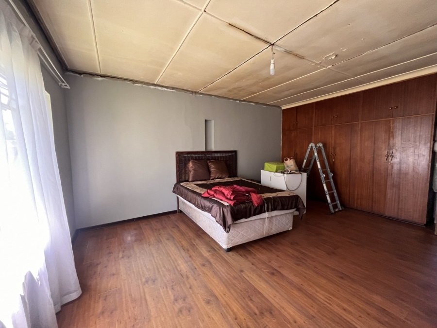 4 Bedroom Property for Sale in Generaal De Wet Free State